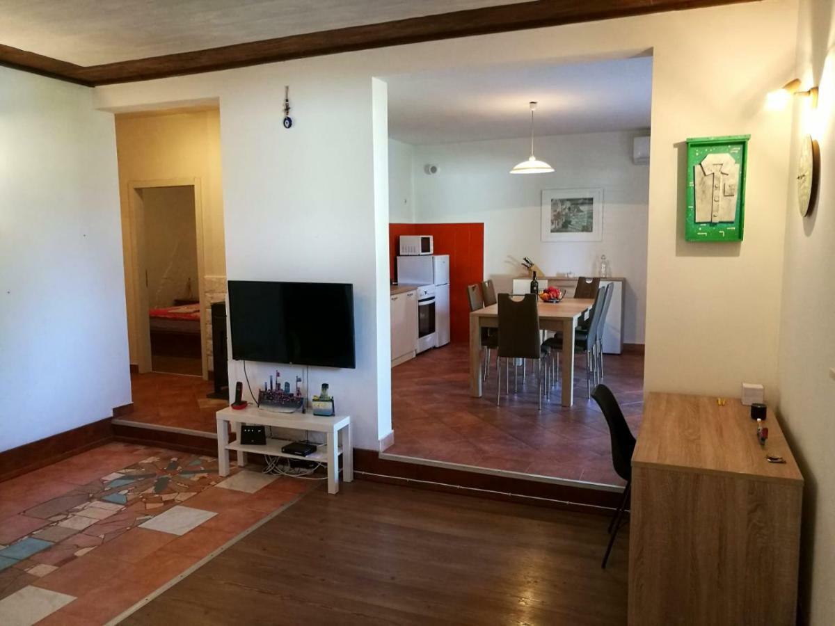 ペロイCasa Val Madorsoアパートメント エクステリア 写真